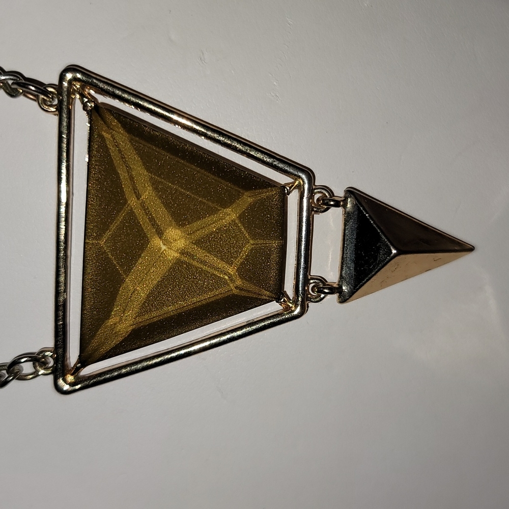 Triangular Pendent Necklace - Picture 2 of 3